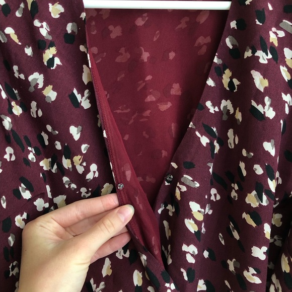 Heartloom patterned wrap dress - Picture 5 of 5